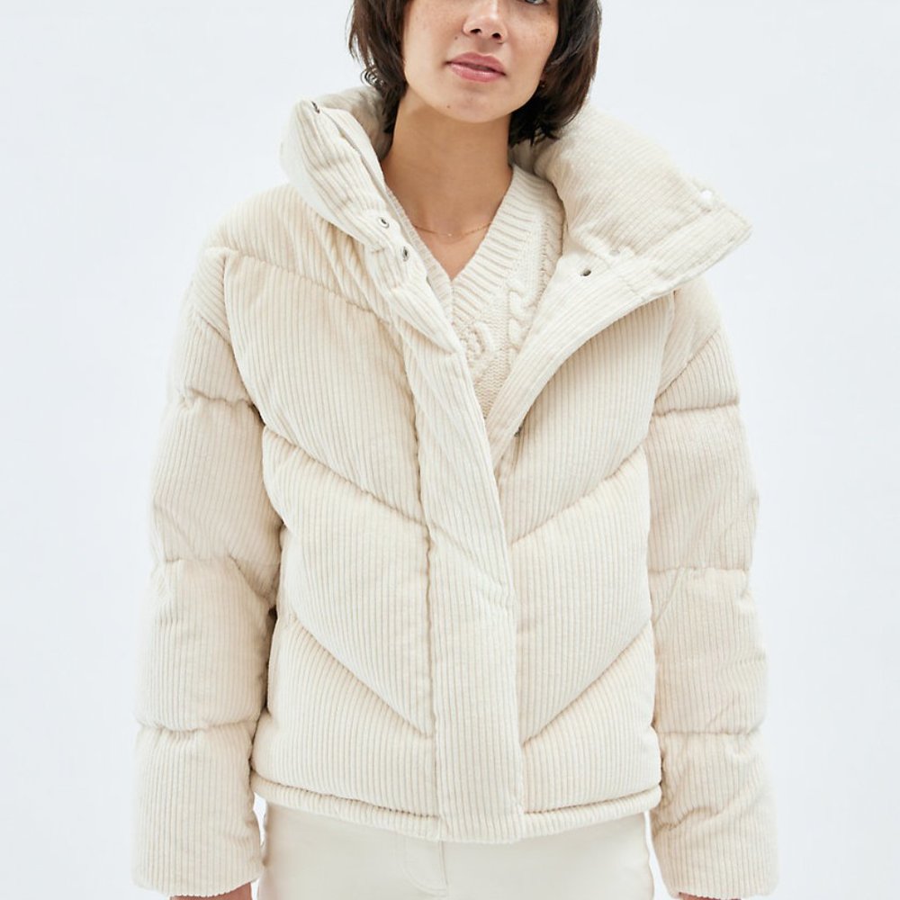 Aritzia Cloud Puff Corduroy Birch